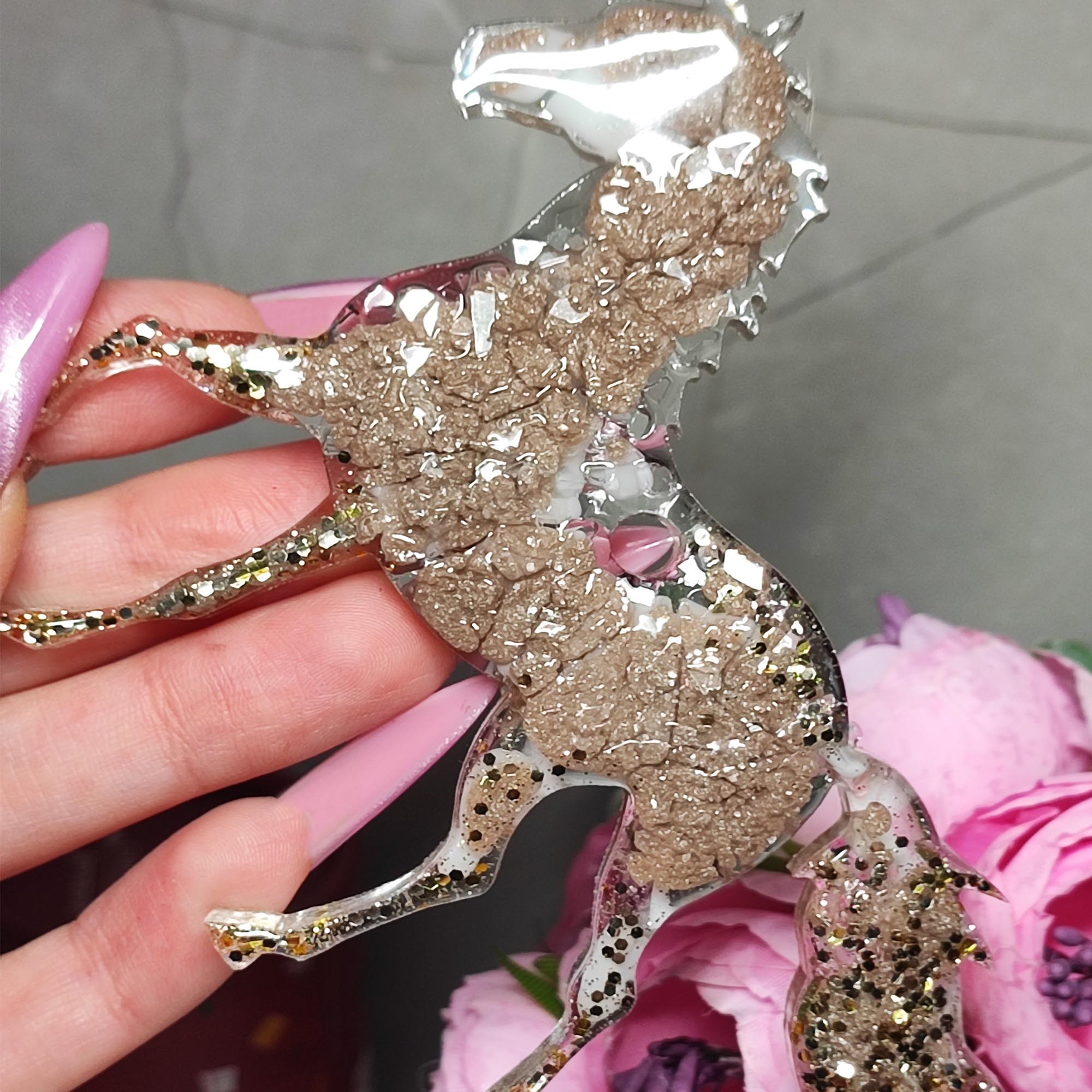 Елочная игрушка Лошадь V, из эпоксидной смолы